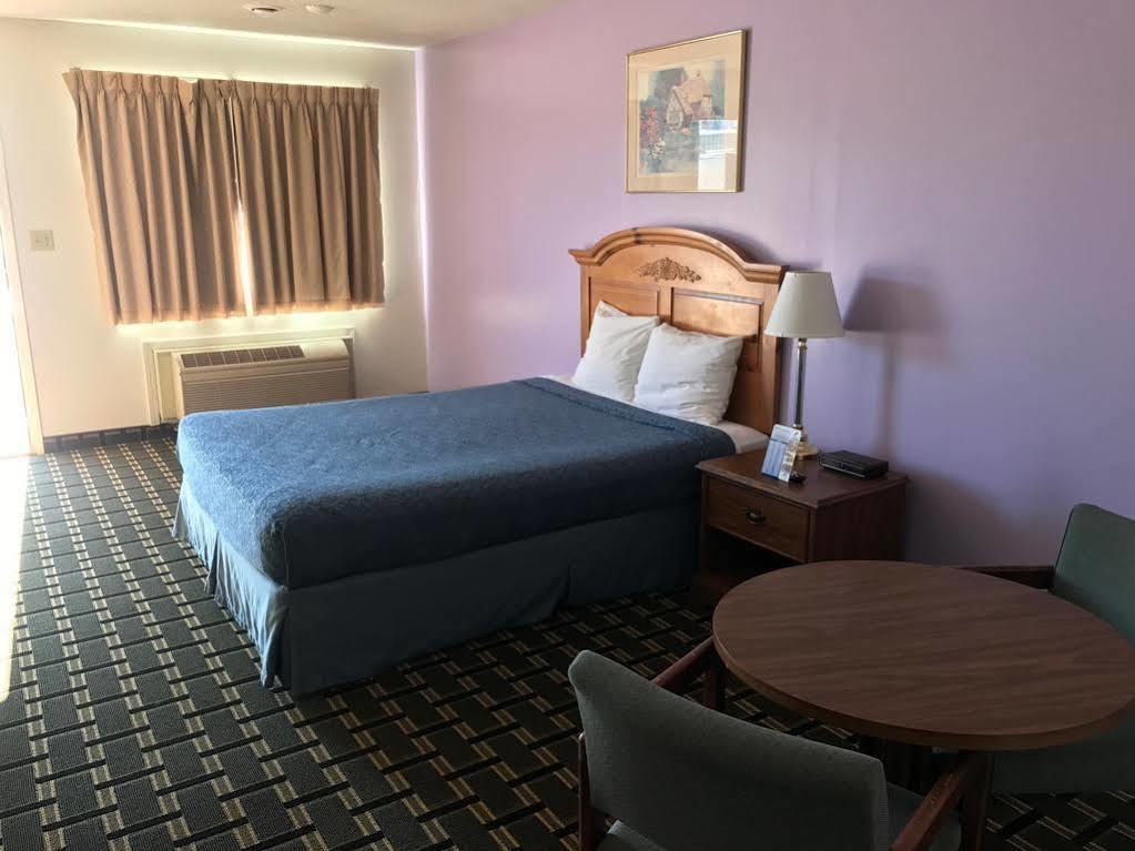 Western Inn South Kearney Zewnętrze zdjęcie